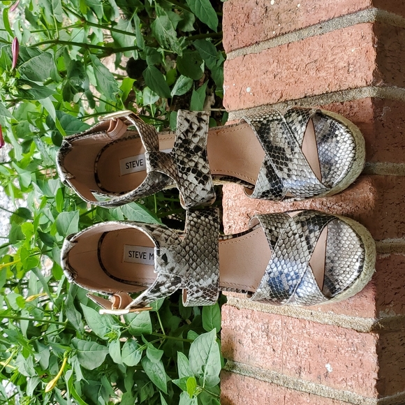 Steve Madden wedges - sz. 9.5 - Picture 3 of 8